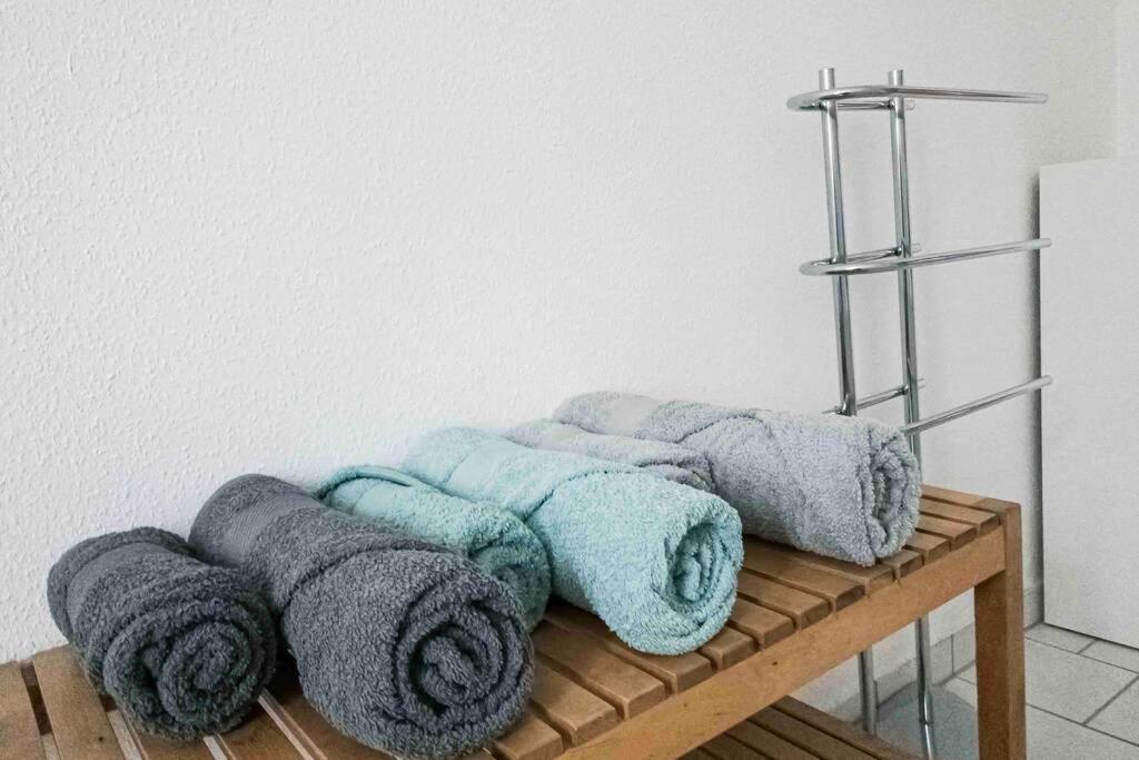 Top Moderne Wohnung In Leipziger Altbau - Netflix Inklusive Exteriör bild