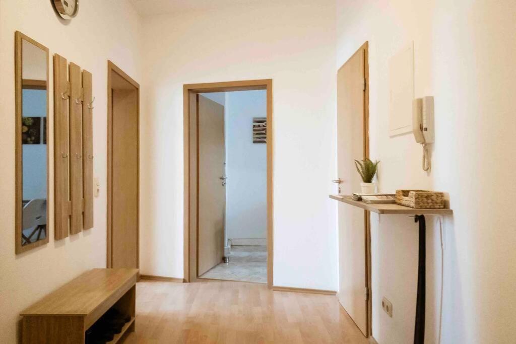 Top Moderne Wohnung In Leipziger Altbau - Netflix Inklusive Exteriör bild